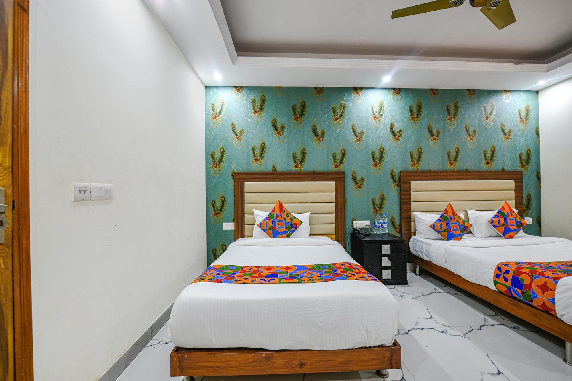 Fabexpress Shanti Stay Nueva Delhi Exterior foto